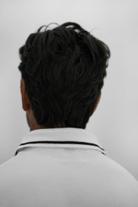یقه پلوشرت سفید لاین برند ترسیم