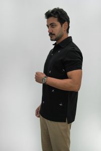 نمای نیم رخ پلوشرت مشکی طرح پرنده از کالکشن کوتینگا