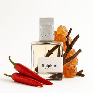 عطر سولفور Kelar Sulphur 50ml با رایحه گرم و ادویه‌ای – خرید از فروشگاه کاز کانسپت