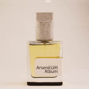 عطر آرسنیکوم آلبوم (Arsenicum Album) – ادوپرفیوم زنانه و مردانه | برند کلار Kelar Collection