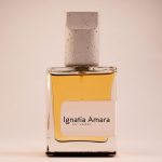 عکس بطری عطر زنانه Ignatia Amara Kelar 50ml – عطر گرم و شیرین با نت‌های رز، بادام و چوب صندل سفید